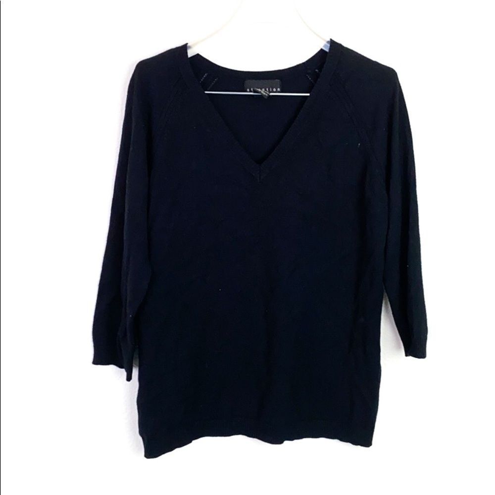 Attention Black MidSleeve Vneck Sweater